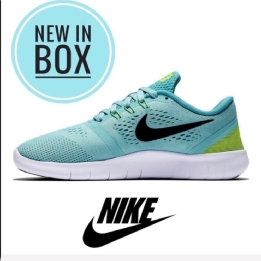 NWT Nike Women’s Free RN Shoes
